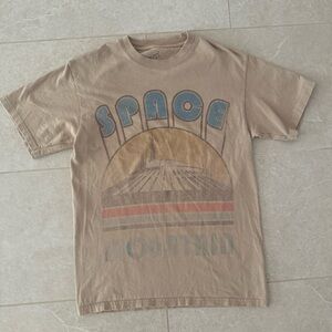 Disney Hanes Space Mountain retro style beige graphic womens small ss tee shirt